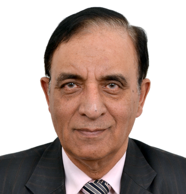 Dr R N Makroo